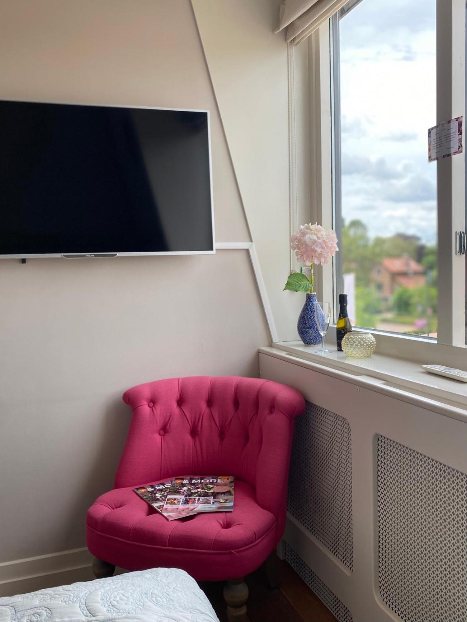 Bubbles & Bed Bilthoven Exterior foto