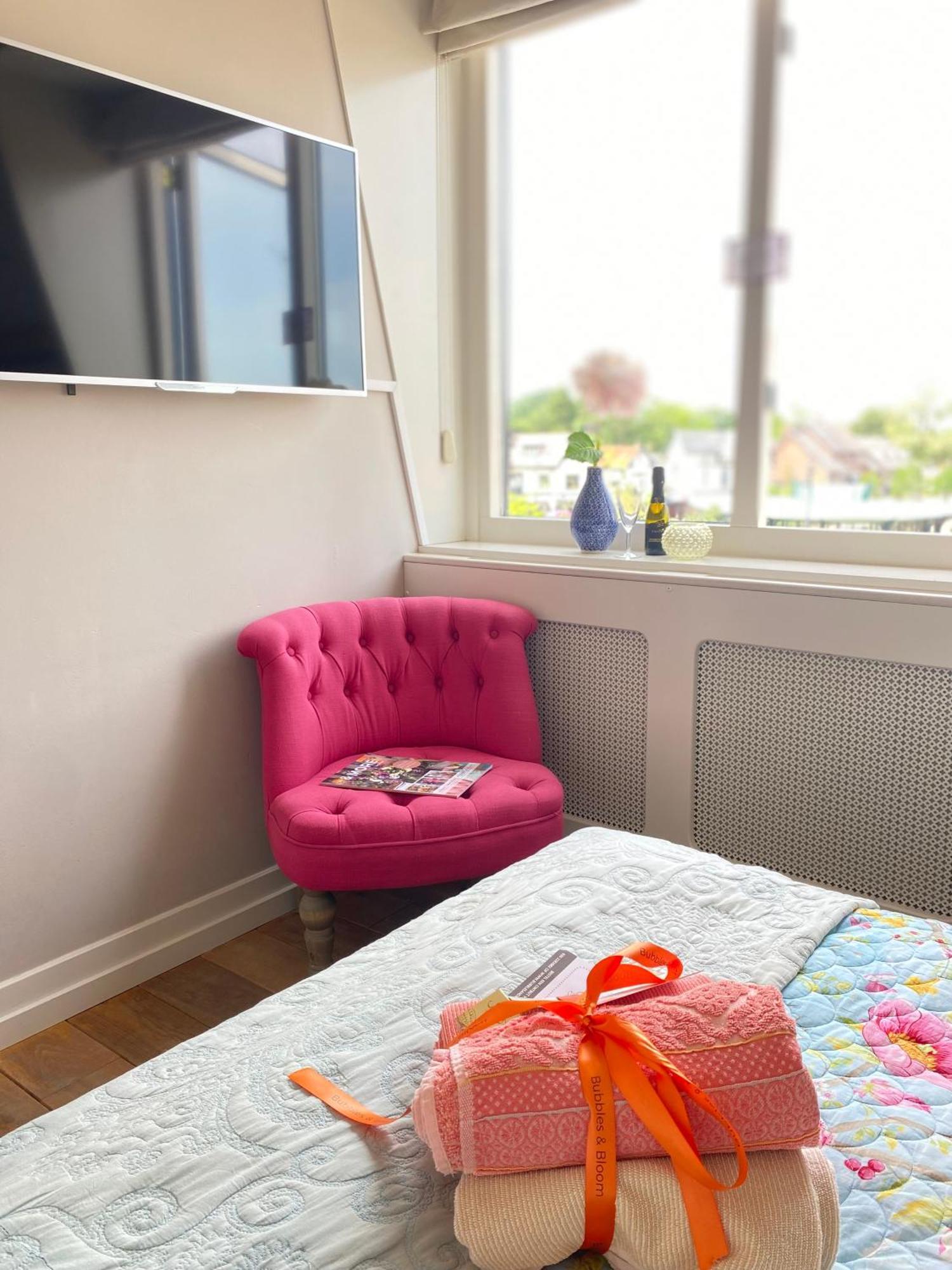 Bubbles & Bed Bilthoven Exterior foto